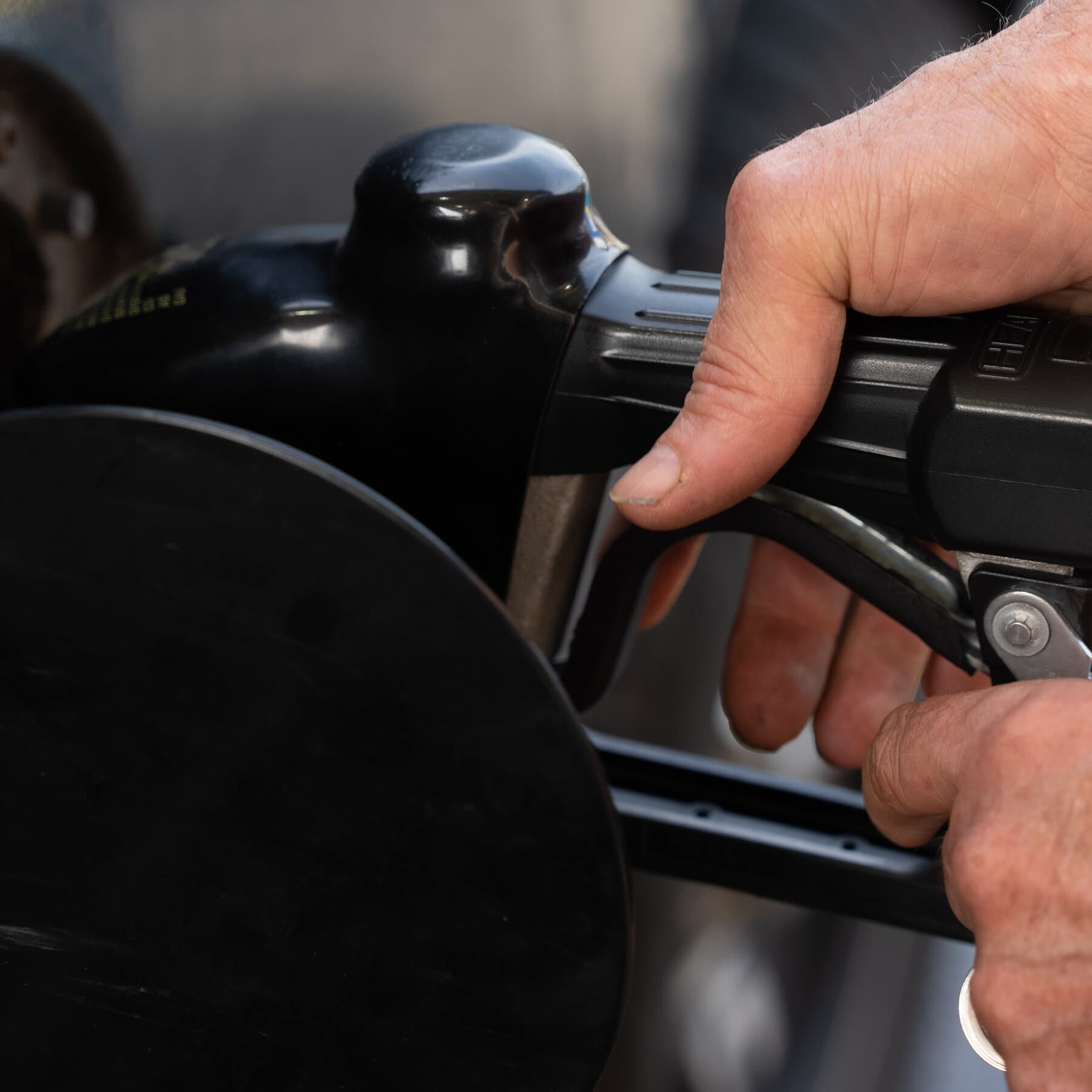 Oil prices rise as Iran rejects U.S. negotiations amidst tensions.