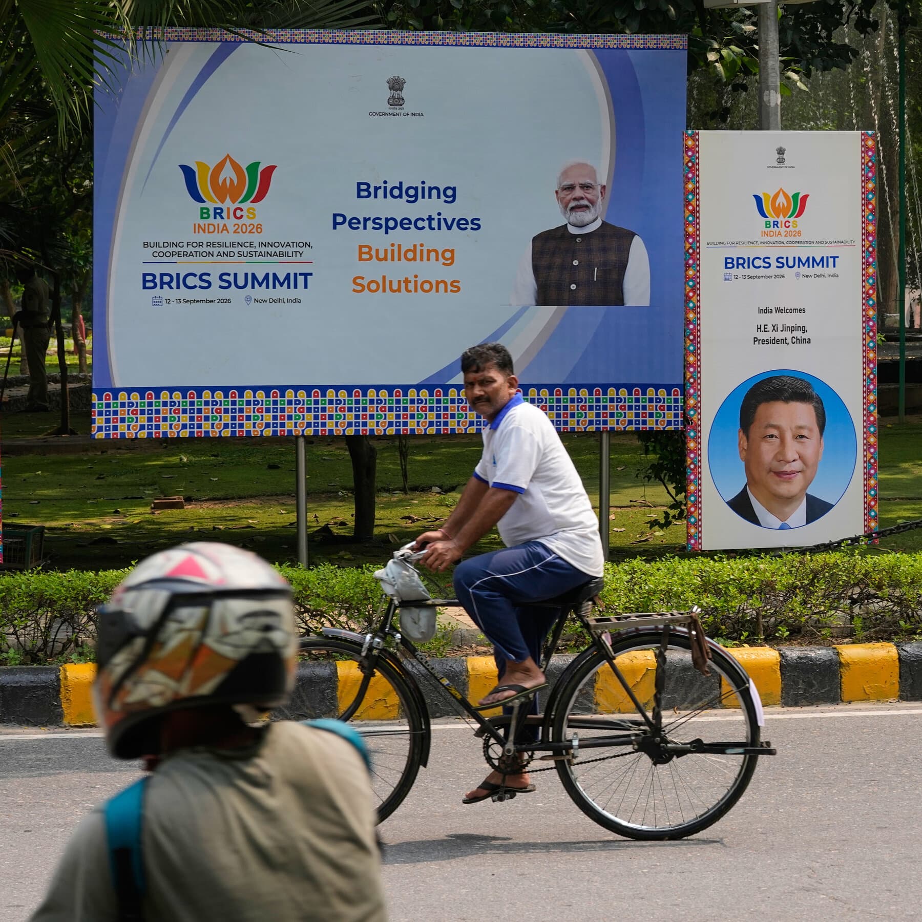 Infographic illustrating the growth of India's trade with China, highlighting key statistics and trends.