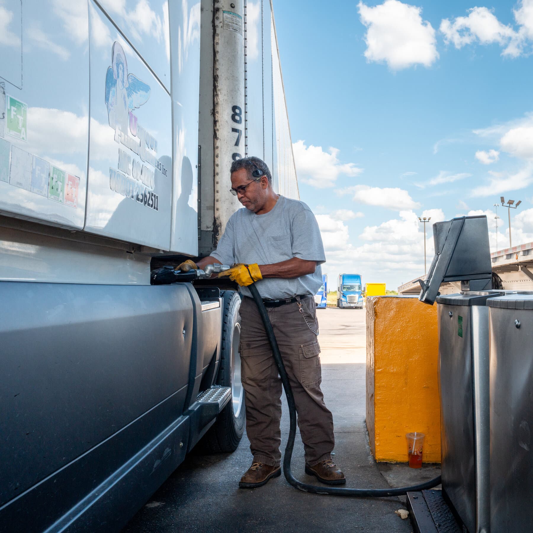 Infographic showing the rise in diesel prices and geopolitical events affecting supply.