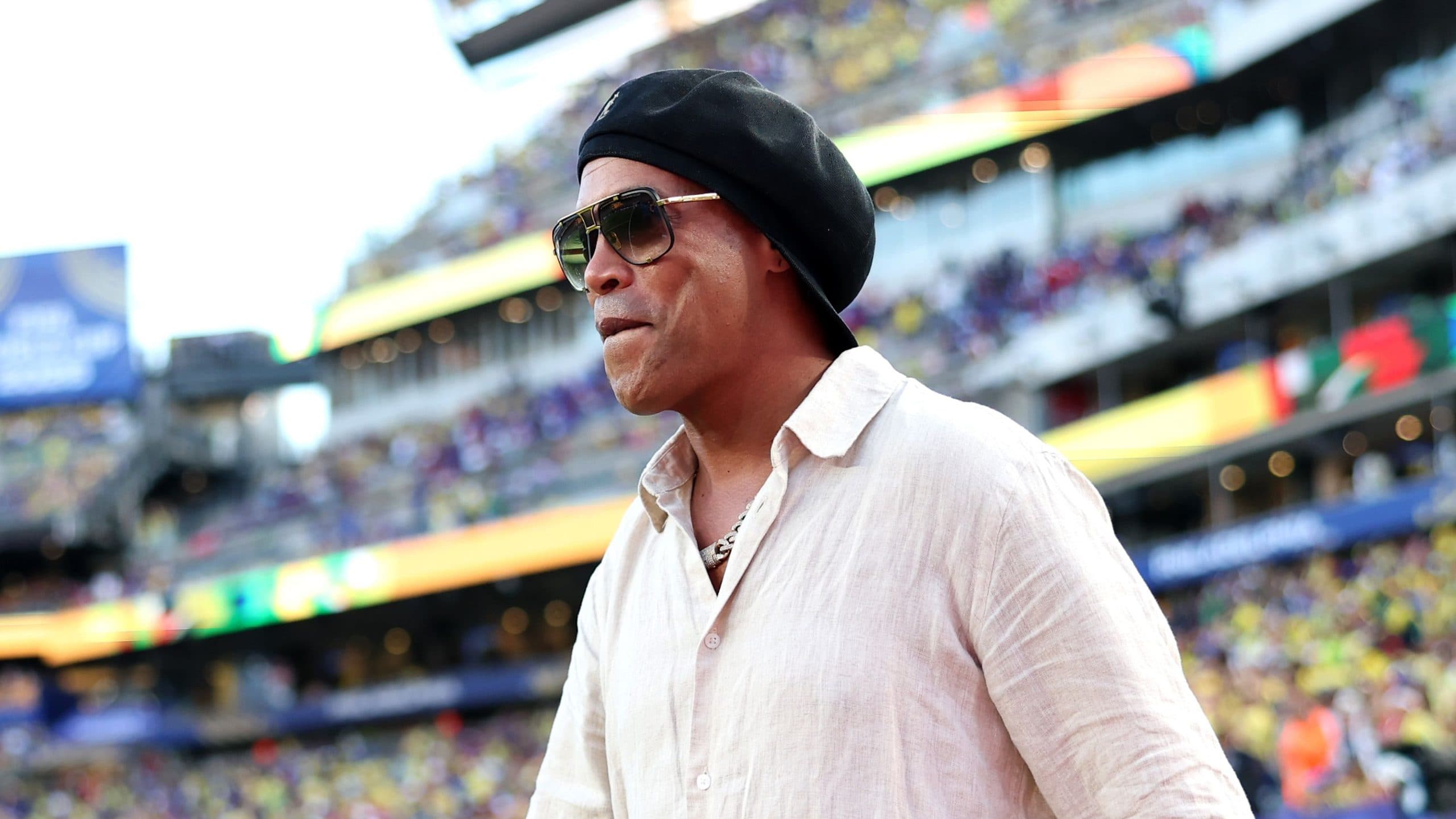Ronaldinho returns to professional football with Ravenna FC at age 46
