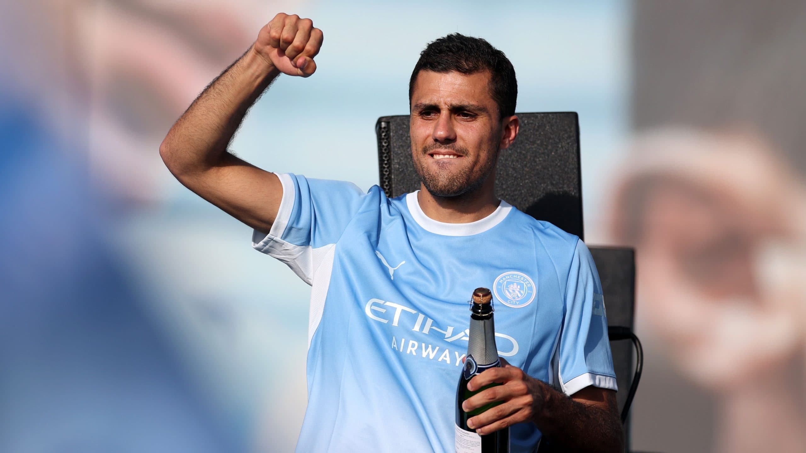 Real Madrid's pursuit of Rodri from Manchester City in the transfer window