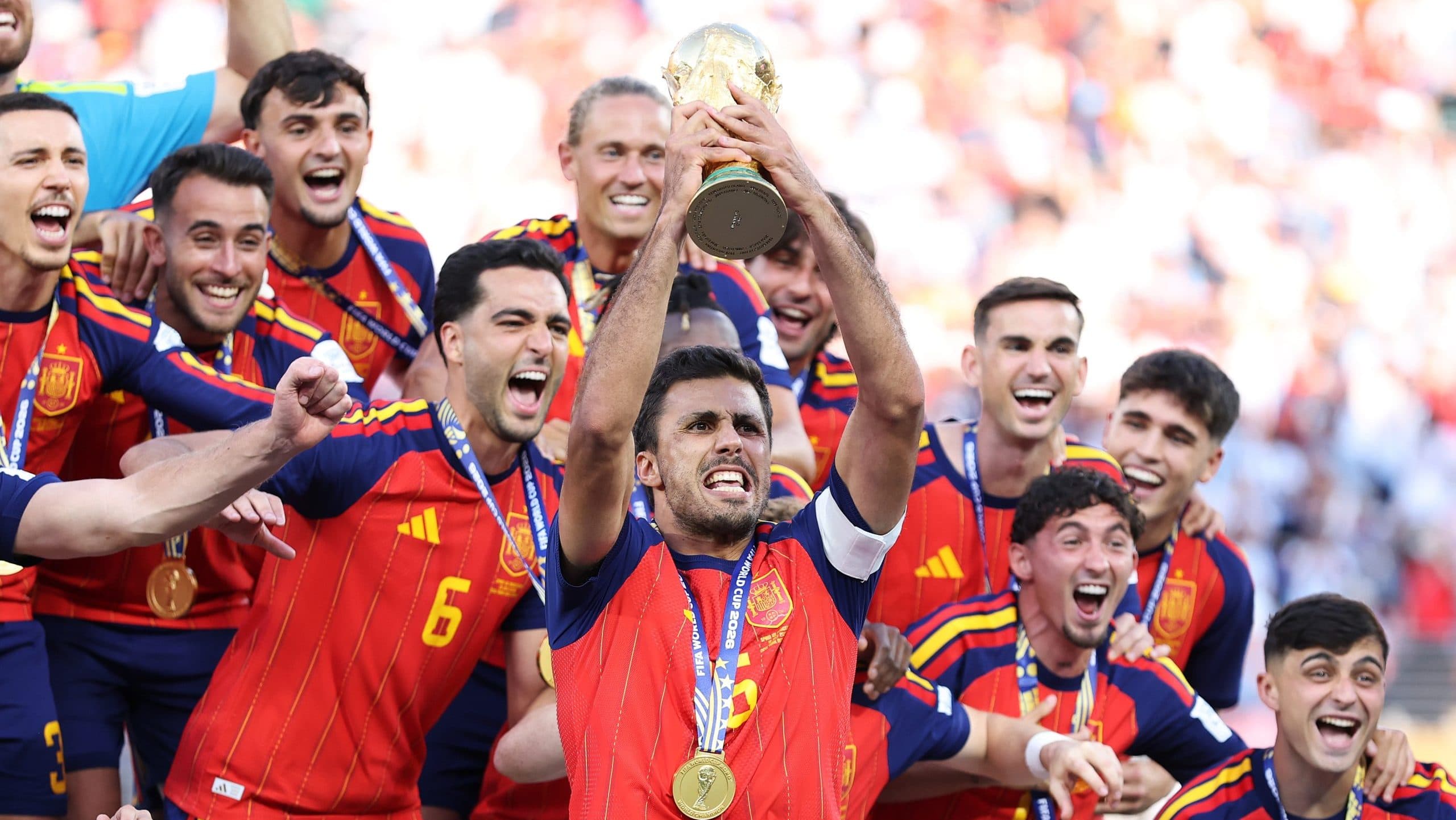 Rodri lifting the Golden Ball trophy after Spain's World Cup victory