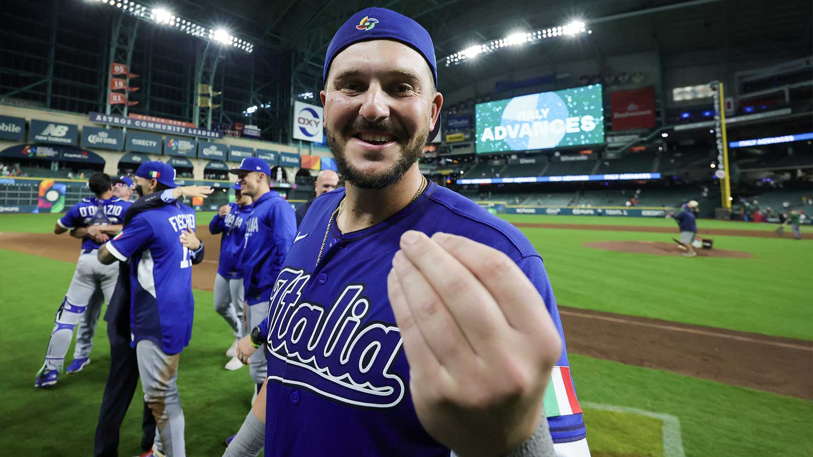 Vinnie Pasquantino Sets Record with Three Home Runs for Team Italy in World Baseball Classic