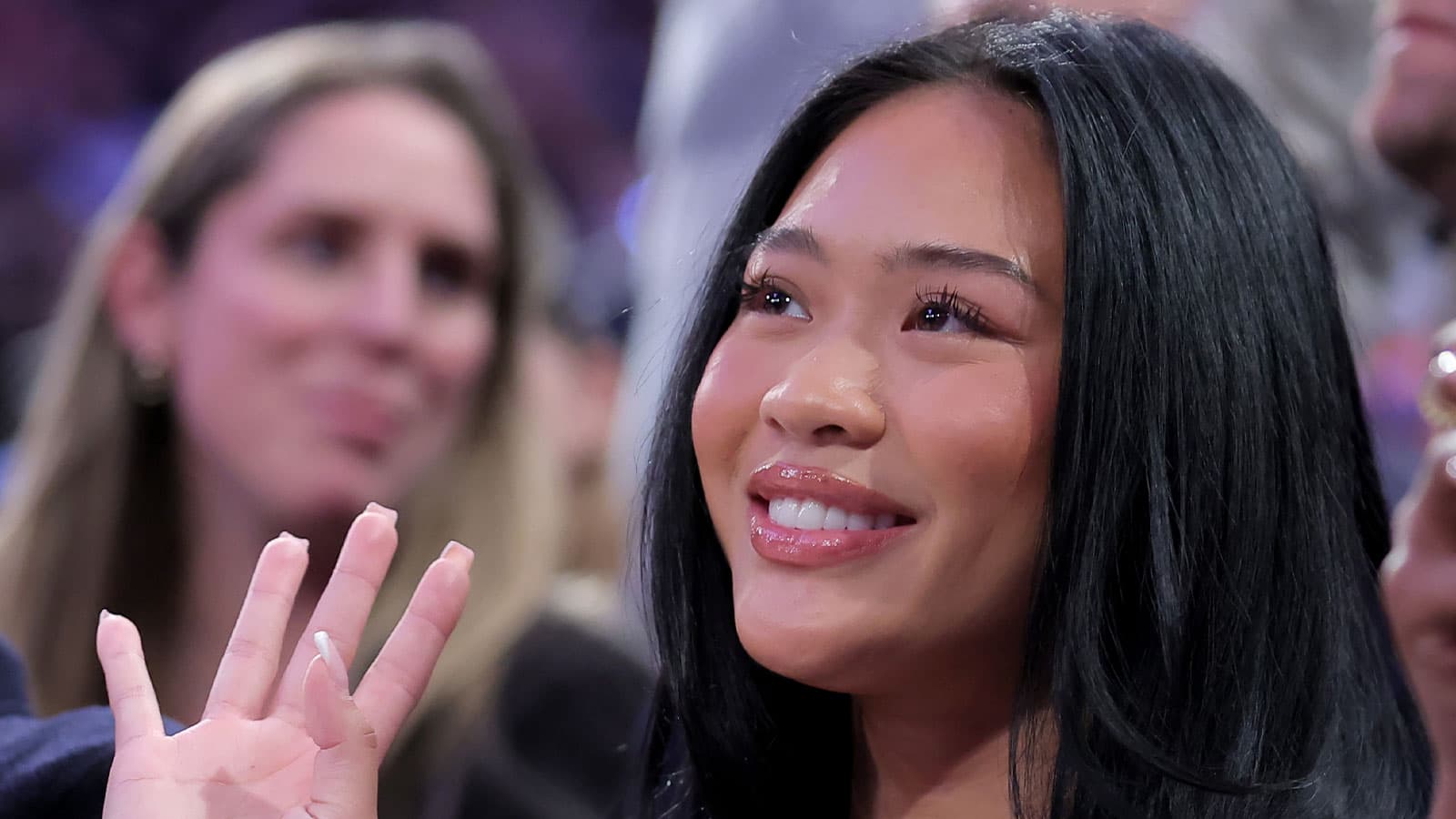 Suni Lee announces gymnastics comeback targeting 2028 Olympics