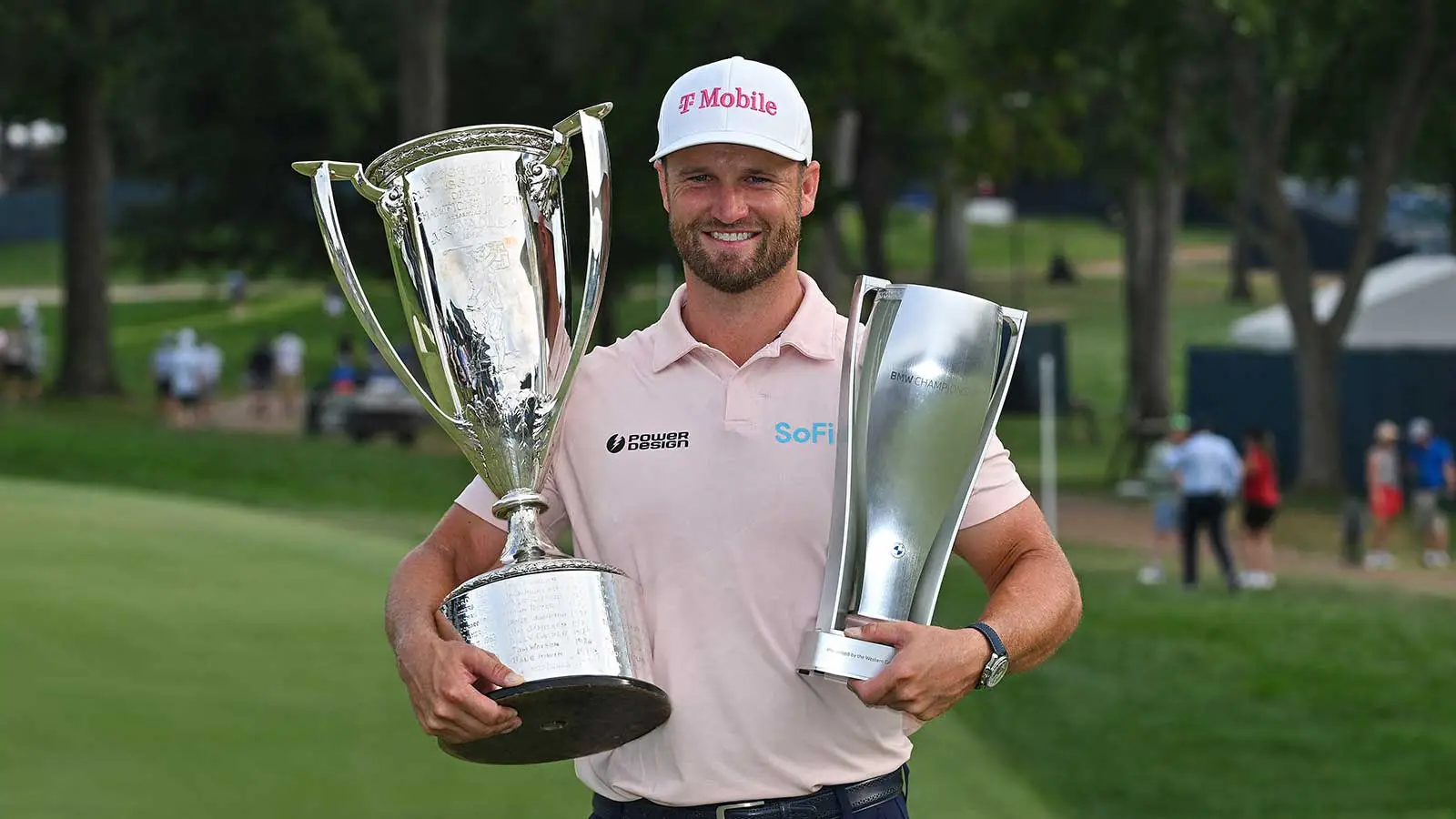 Wyndham Clark celebrating his 2026 BMW Championship victory at Bellerive Country Club, showcasing his winning score.