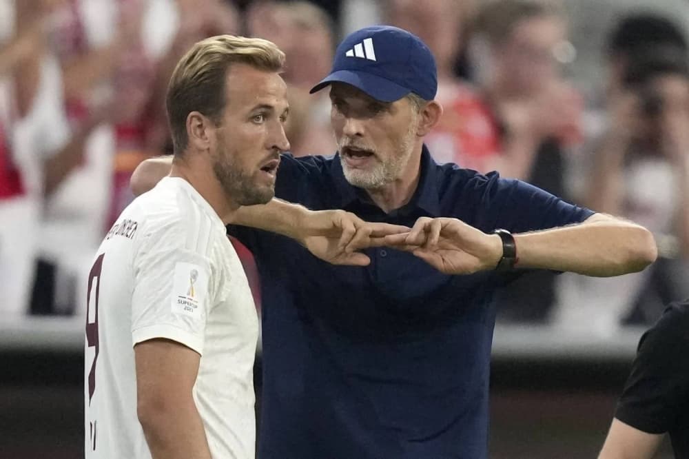 Thomas Tuchel coaching England during the 2026 World Cup.